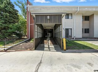 2820 N 66th Ave APT 303, Omaha, NE 68104