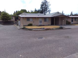 1705 Newmark Ave #10, Coos Bay, OR