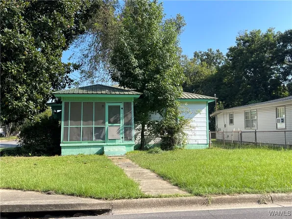 56 Washington Sq, Tuscaloosa, AL 35401
