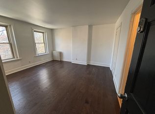 236 Lark St #3R, Albany, NY 12210