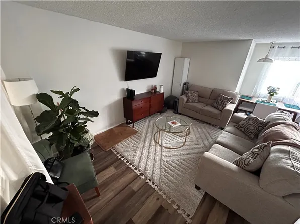 2121 Pacific Coast Hwy APT 3, Hermosa Beach, CA 90254