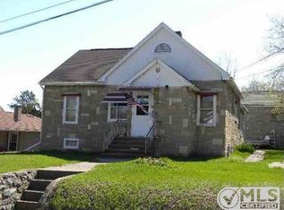 208 Hill St, Niagara, WI 54151