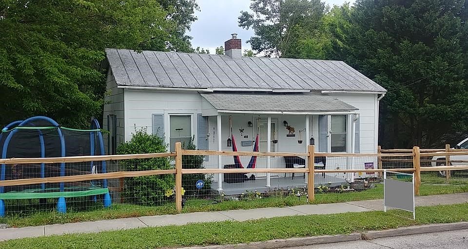 1st image of 45 Stokesland Ave