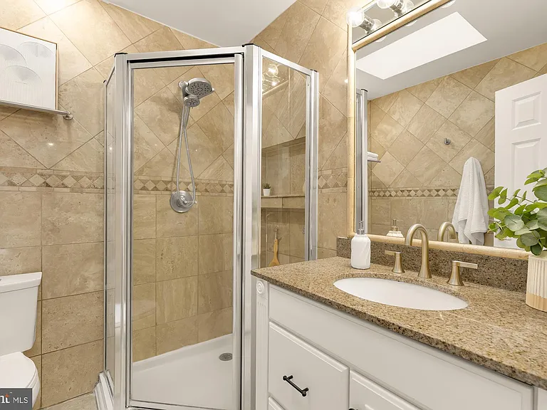 5001 Overlea Ct — Photo 27