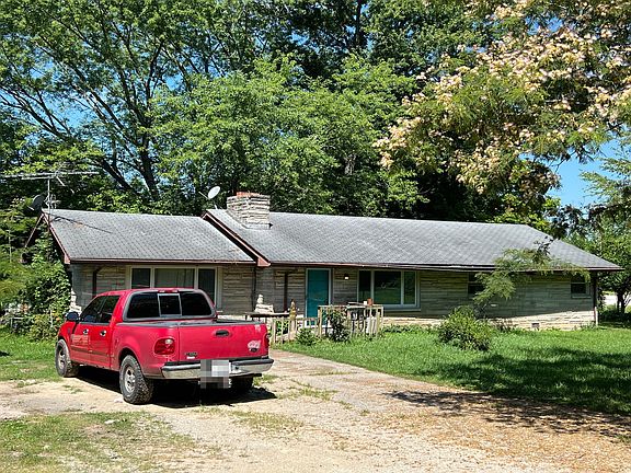3rd image of 1512 N Us Highway 31