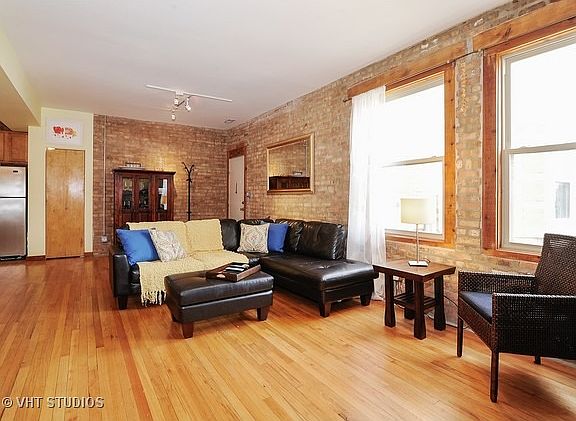 3rd image of 1632 W Columbia Ave APT 3N