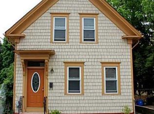 54 Cory Ave, Cranston, RI 02920