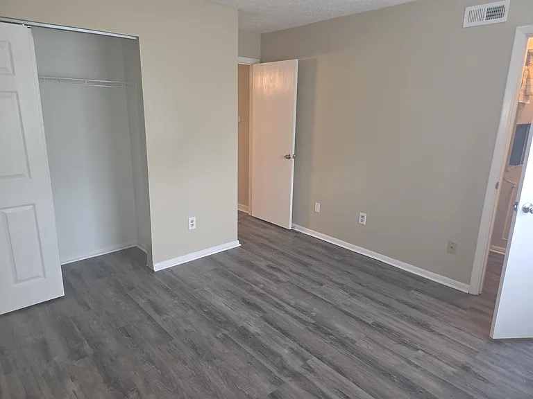 4240 Village Parkway Cir E #3 — Photo 10