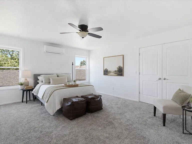 4426 S Tinker Ave — Photo 16