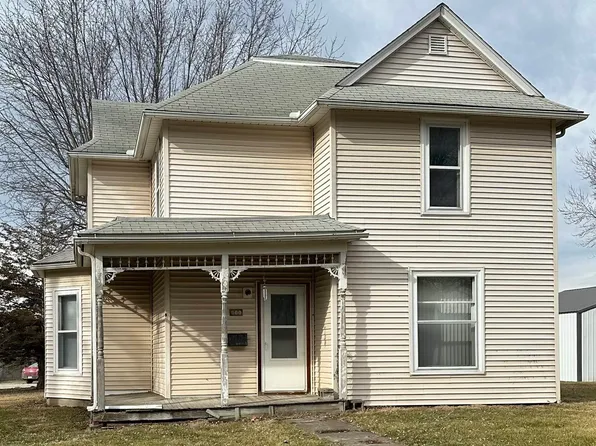 900 NW School St, Leon, IA 50144