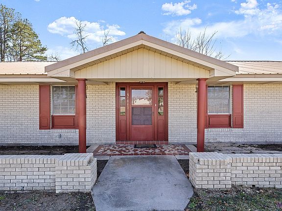 2nd image of 58115 Homestead Dr
