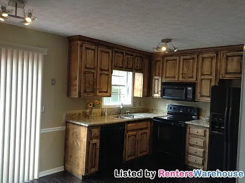 1633 Oak Chase Ct — Photo 8