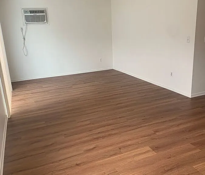 1430 Case Ave E #1 — Photo 28