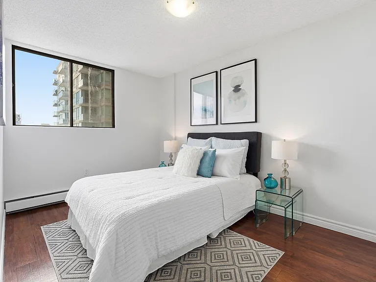 605 13th Ave SW — Photo 15