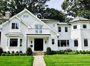 231 Oak Pl, Fair Haven, NJ 07704
