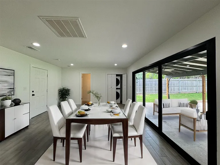 2500 Harrowden Dr — Photo 8