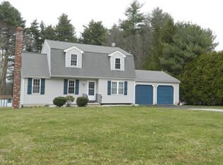 19 Sunset Dr, Douglas, MA 01516