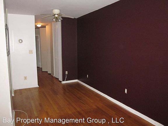 4th image of 4410 Falls Bridge Dr Unit G