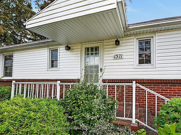 5th image of 1571 Pelham St