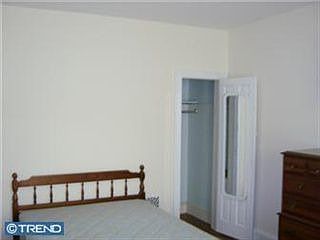4th image of 102 E Moreland Ave