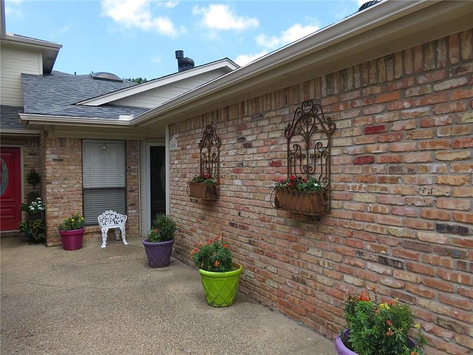1st image of 5550 Canada Ct
