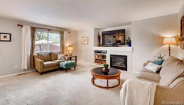 22693 E Belleview Pl — Photo 8
