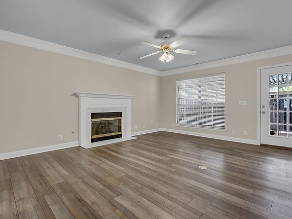 4th image of 1518 Brentwood Pointe