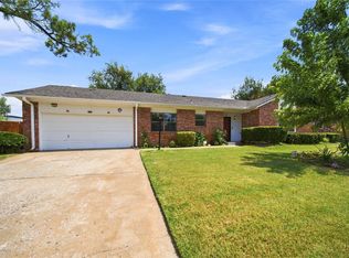 311 N Birch Ct, Jenks, OK 74037