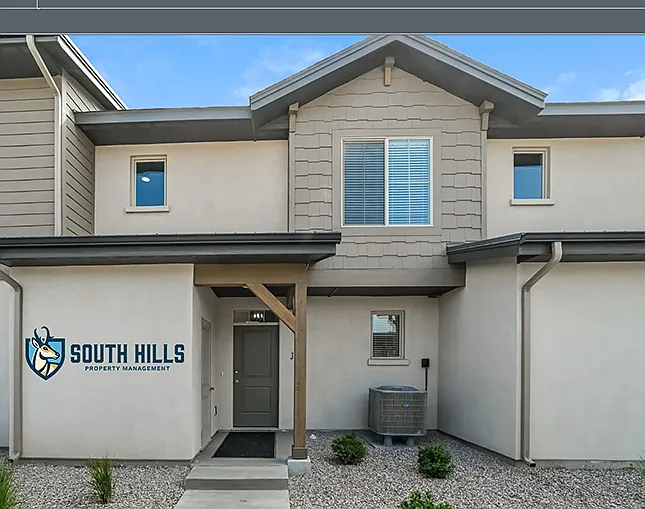 Summit Springs Townhomes — Photo 2