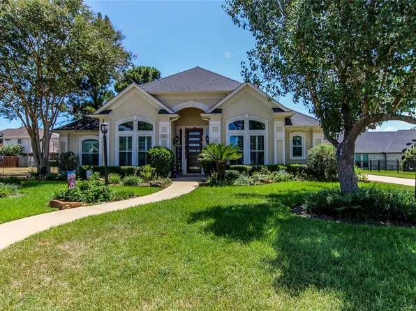 110 Bent Tree Ln, Montgomery, TX 77356