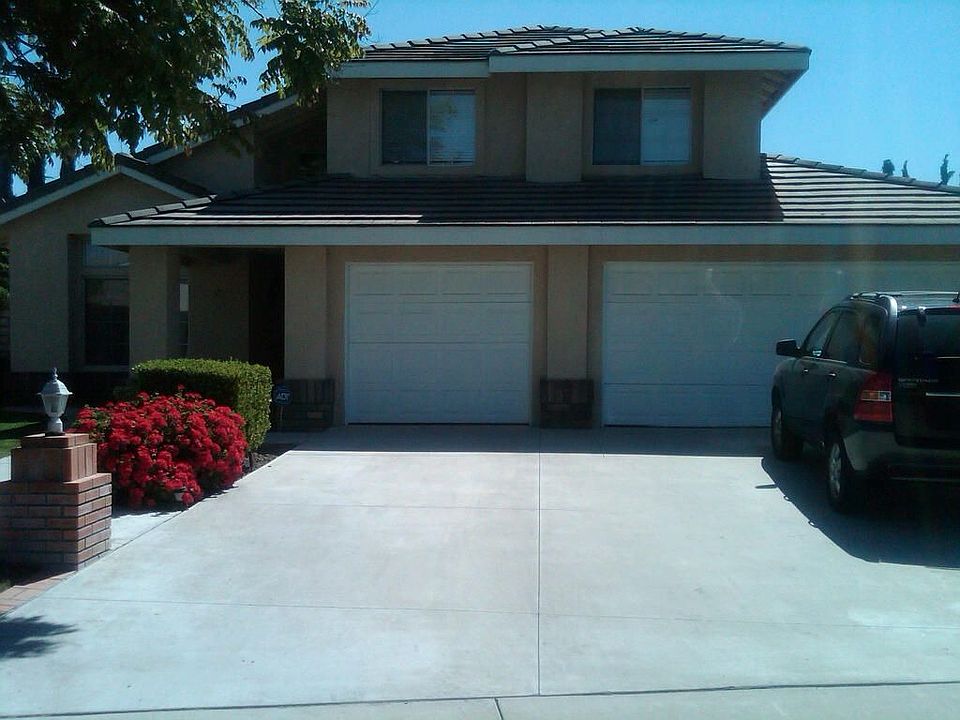 2nd image of 14547 Reservoir Pl
