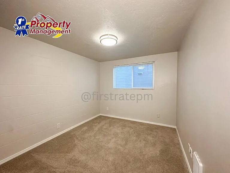 1205 W Beacon St — Photo 14