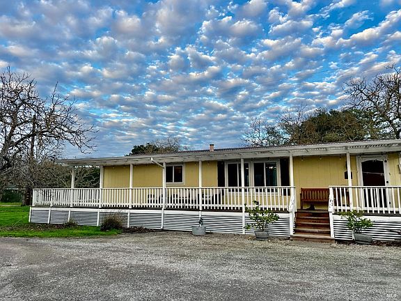 2nd image of 866 Petaluma Avenue