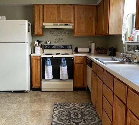 2nd image of 6616 Flat Creek Ct