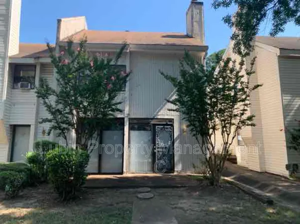5618 Clarke Address Dr, Memphis, TN 38115