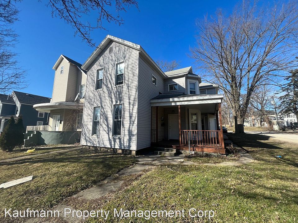 1st image of 626 W Creighton Ave #1