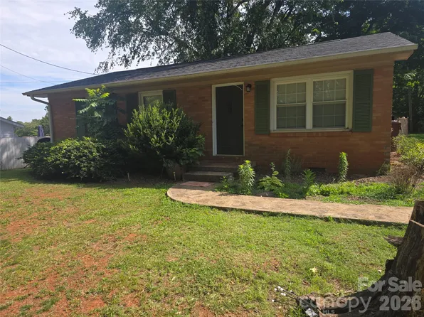 127 Northview Dorsey St, Rutherfordton, NC 28139
