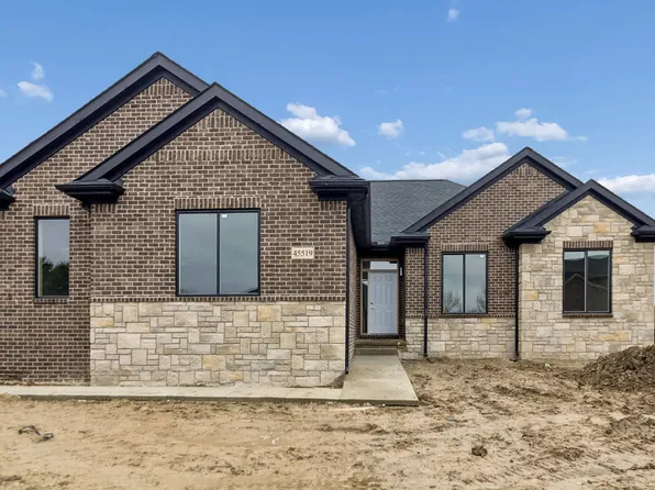 45519 Gable Dr, Macomb, MI 48044
