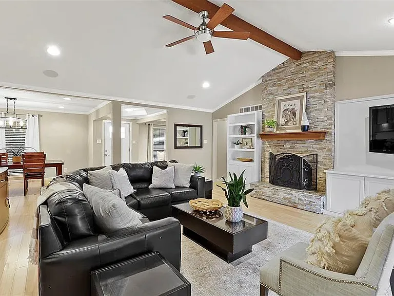9262 Whitehurst Dr — Photo 4