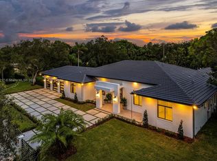 8100 SW 133rd St, Pinecrest, FL 33156