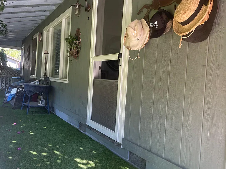 Modoc Rd — Photo 18