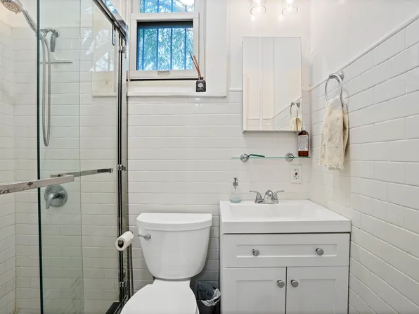 6 Lombardy Street image 26 of 48