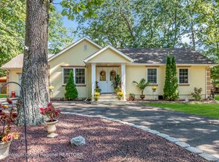 2 Elm St, Jackson, NJ