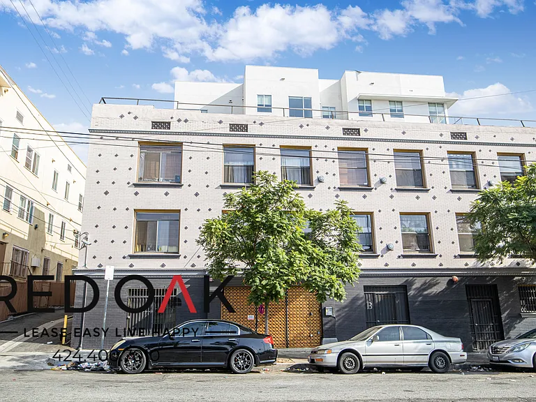 692 Valencia St #303 — Photo 13