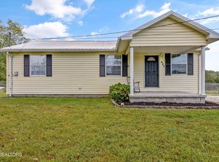 640 Camp Ridge Rd, La Follette, TN 37766