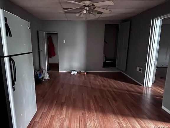 3rd image of 200 E Ripa Ave