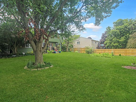 2nd image of 103 Buttercup Way