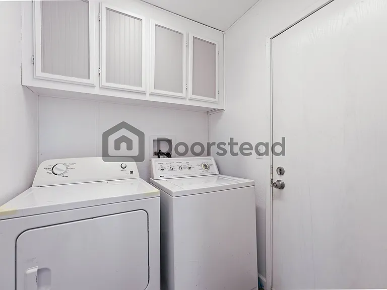 2555 Flosden Rd #122 — Photo 24