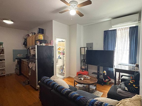 5th image of 716 Franklin Ave #1A