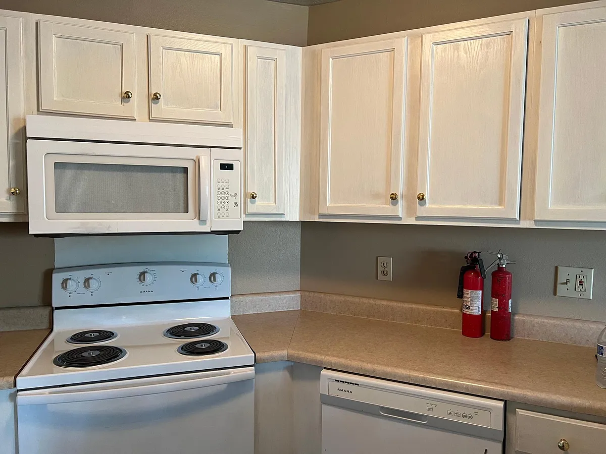 Building Photo - 3528 Bethel Dr #2